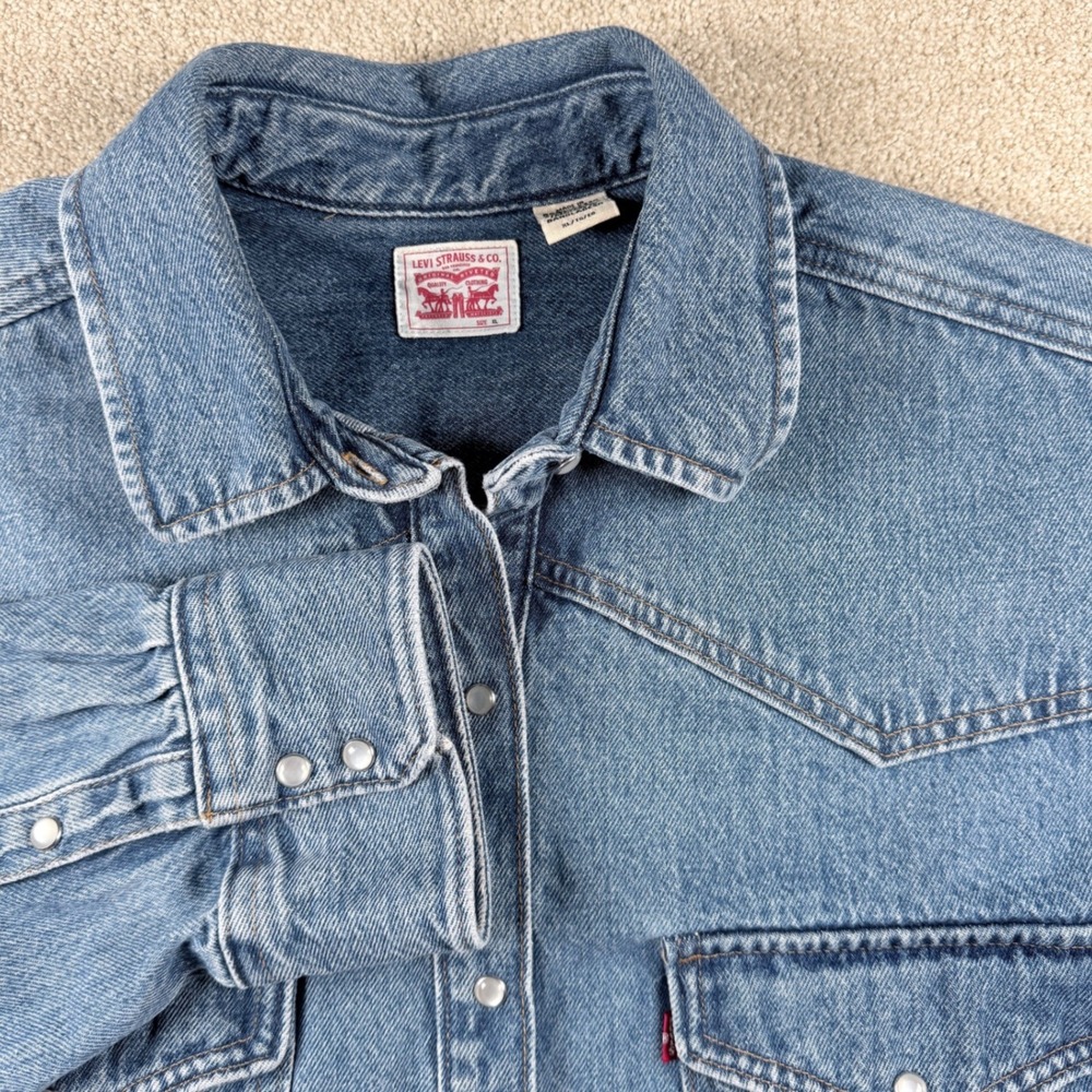 Levi's Denim Western Shirt Women XL Blue Excellent Snap Front Long Sleeve